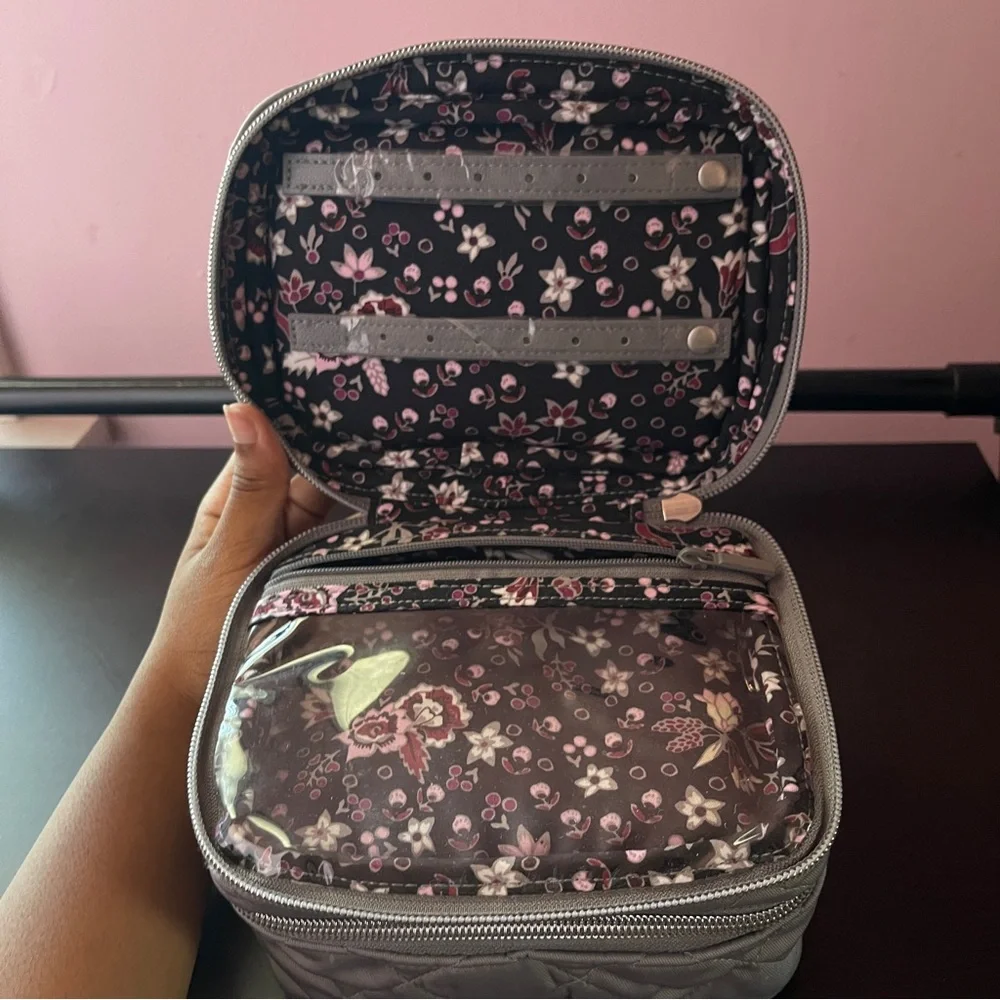 Vera Bradley Grey Quilted Cosmetic Travel Bag